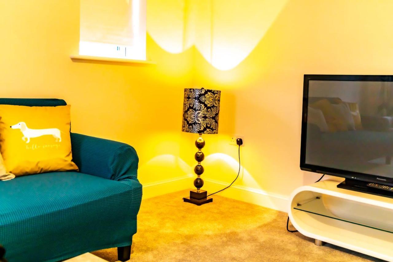 Stunning 3-Bed Risa House In Beeston Nottinghamヴィラ エクステリア 写真