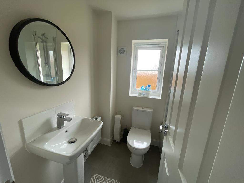 Stunning 3-Bed Risa House In Beeston Nottinghamヴィラ エクステリア 写真